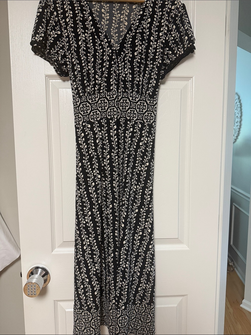 Apt. 9 Black Dress with White Leaf Vine Pattern